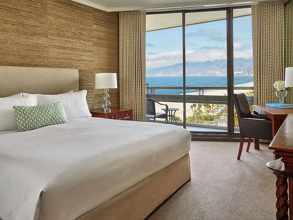 Deluxe Ocean View Room